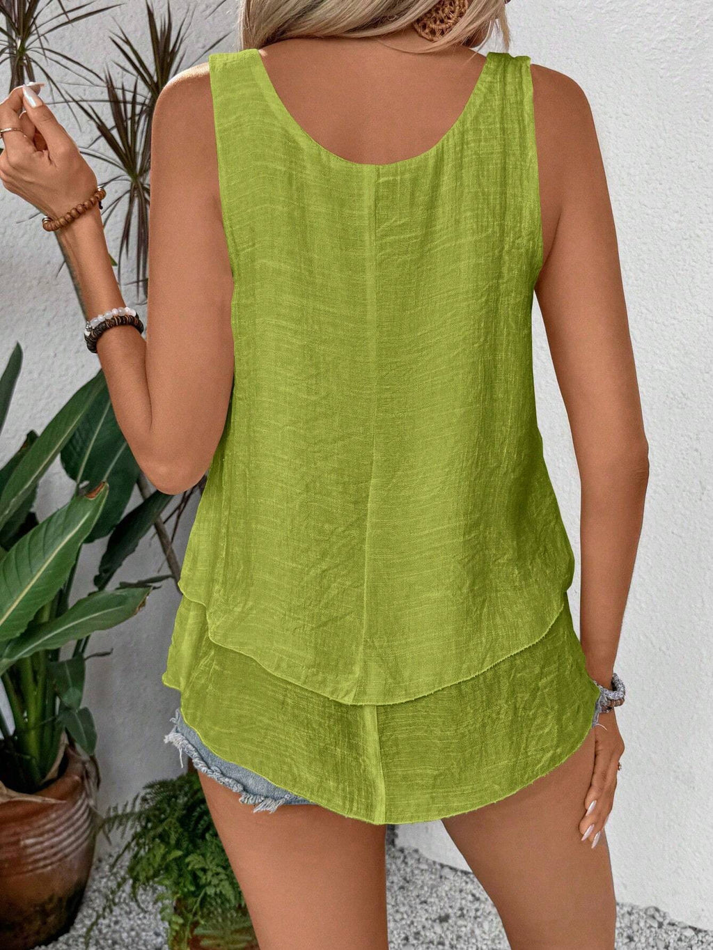 Tiered Hem Scoop Neck Tank Top - Matcha - 2
