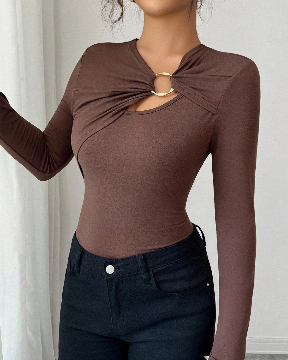 Twist Front Ring Cutout Long Sleeve Tee - Coffee