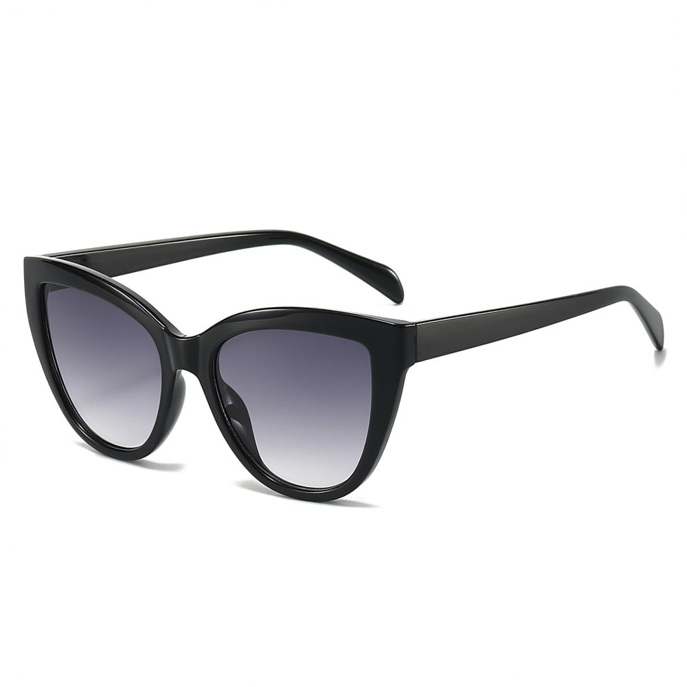Rounded Cat Eye Gradient Lens Sunglasses - Black