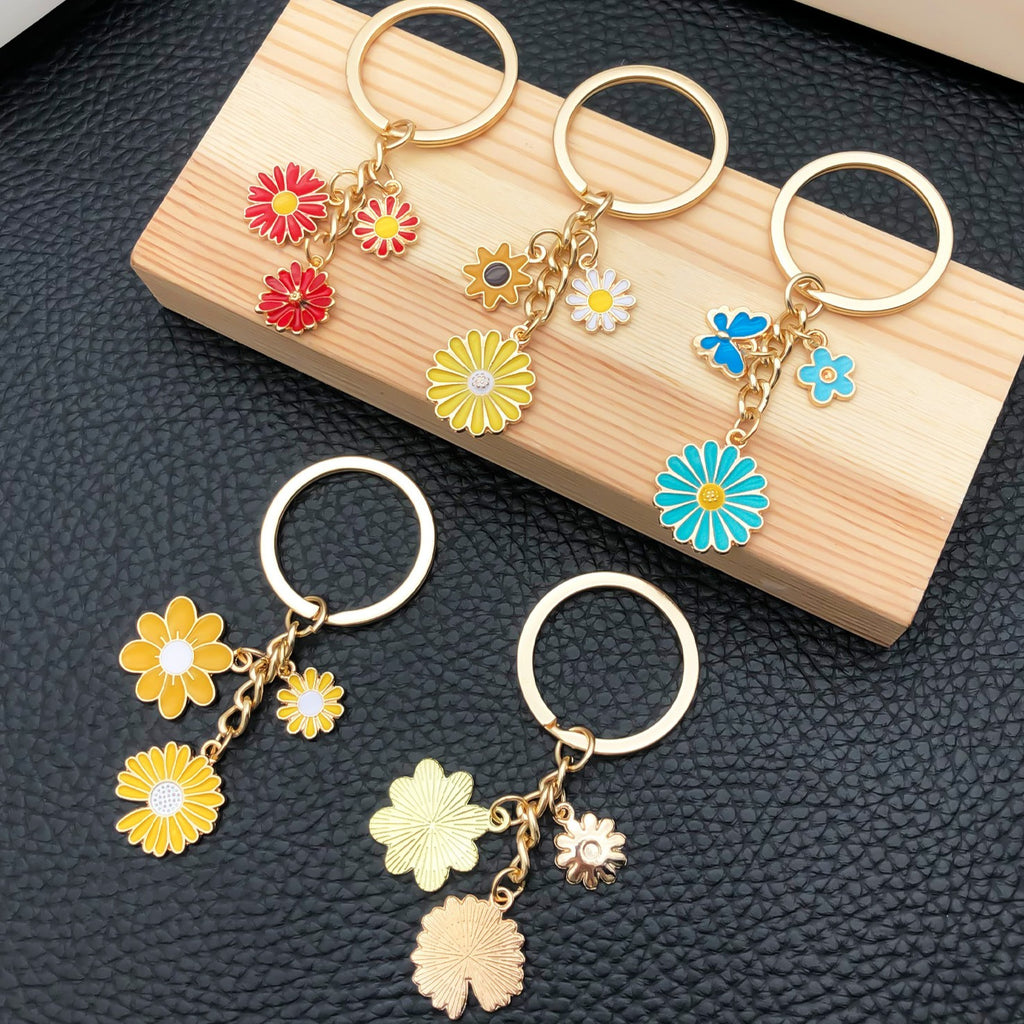 Cottagecore Daisy Enamel Keyring Bag Charm