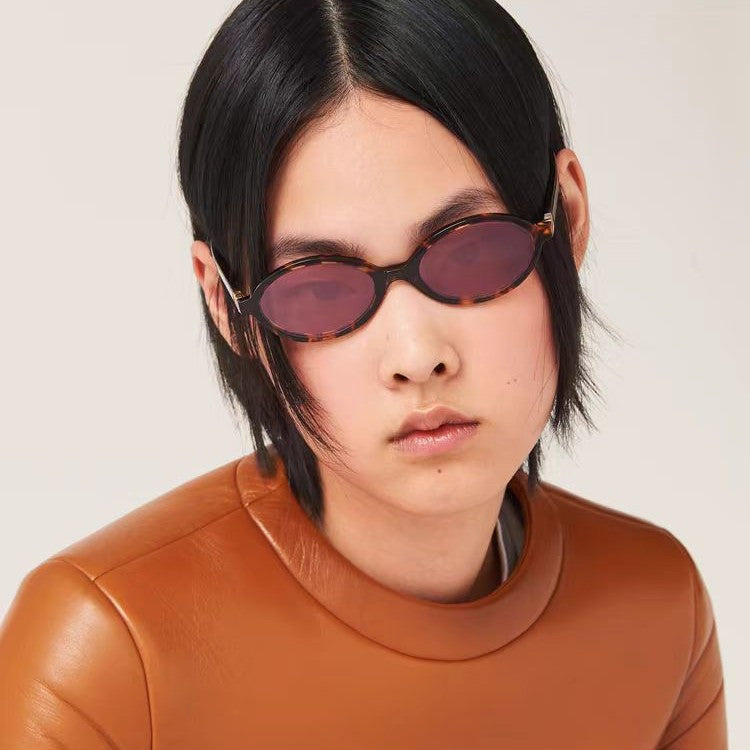Retro Oval Frame Tinted Sunglasses - view 10