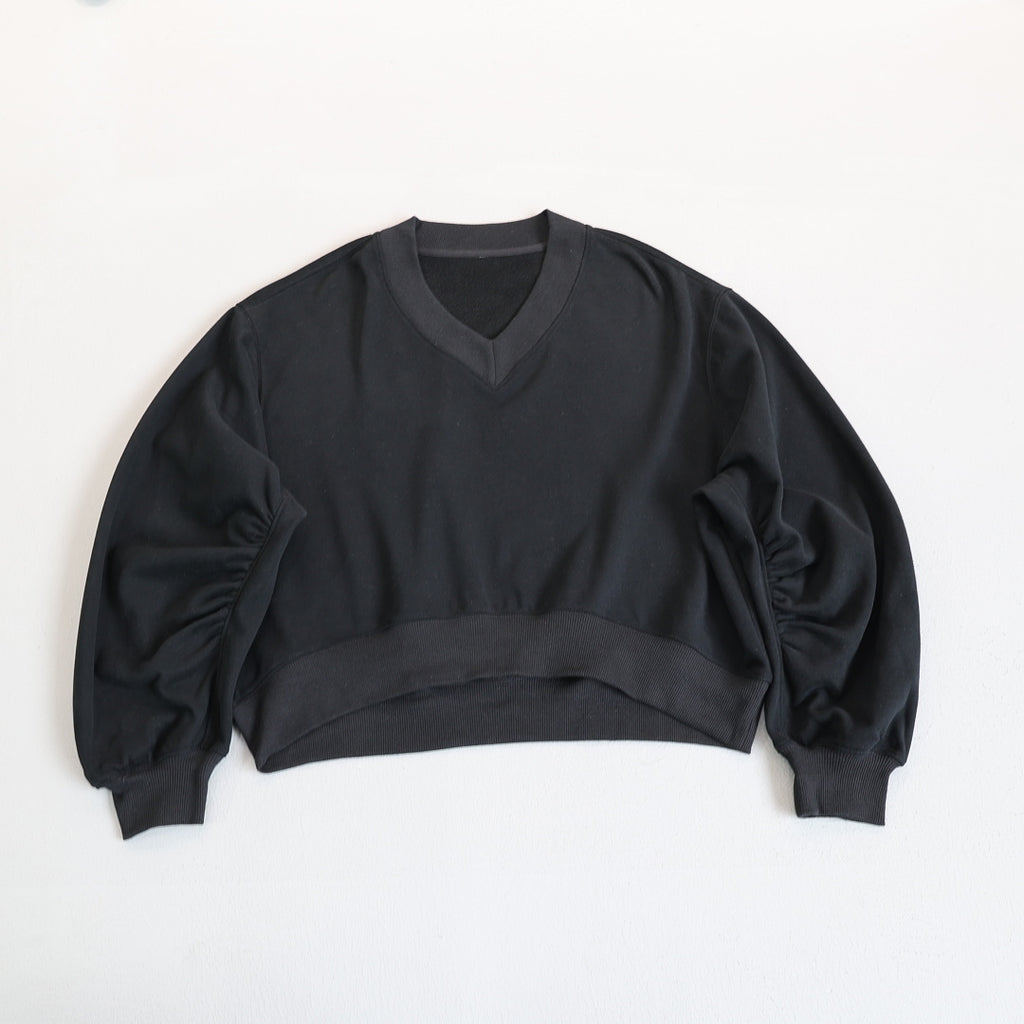 Cropped V Neck Sweatshirt With Ruched Sleeves - Black - 4