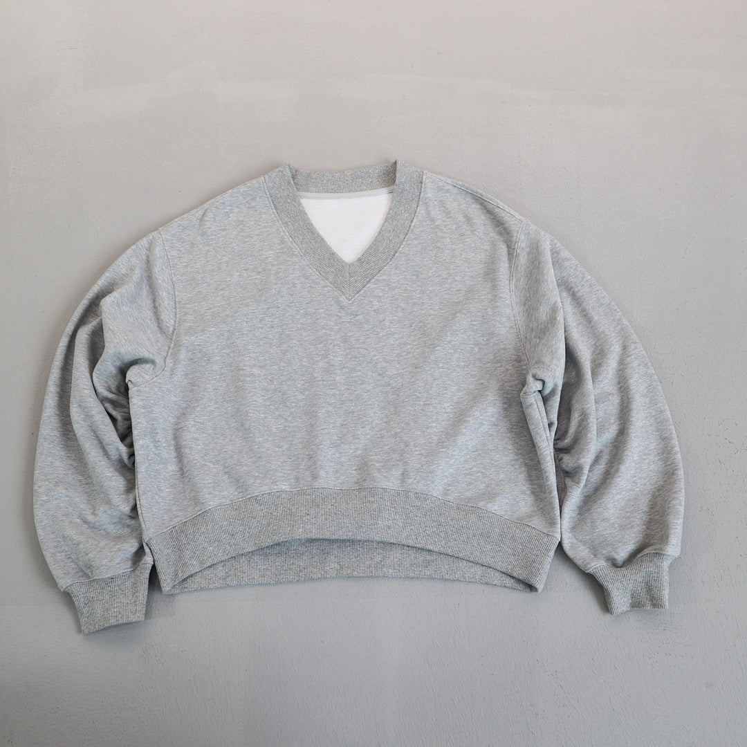 Cropped V Neck Sweatshirt With Ruched Sleeves - Grey - 3
