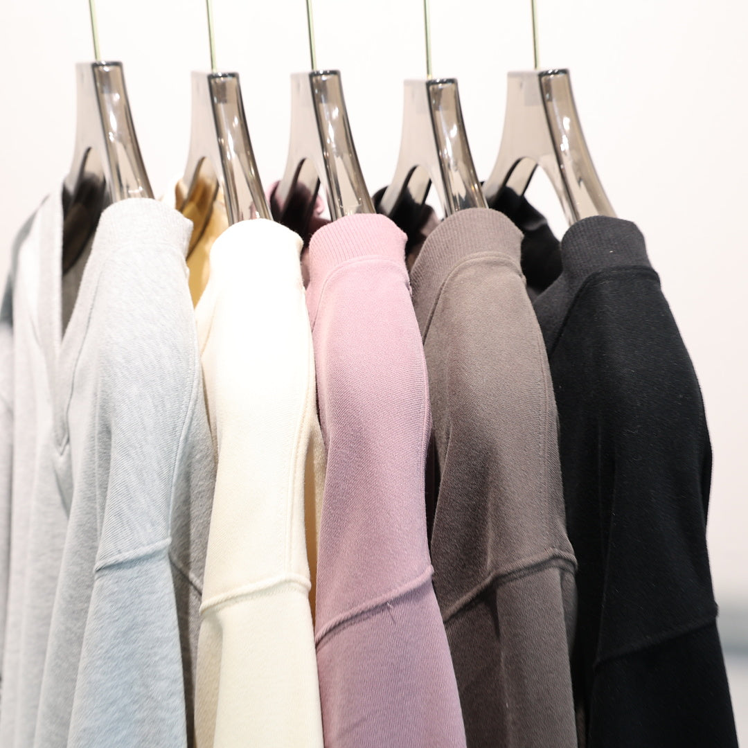 Cropped V Neck Sweatshirt With Ruched Sleeves - view 4