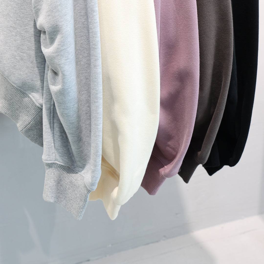 Cropped V Neck Sweatshirt With Ruched Sleeves - view 5
