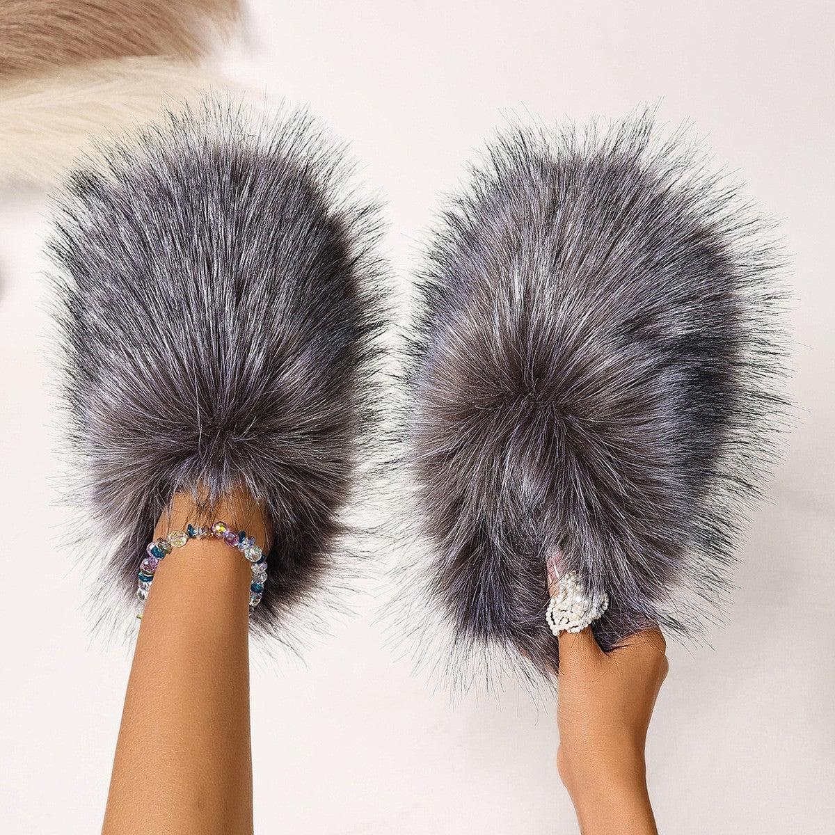 Fluffy Faux Fur Closed Toe Slide Slippers