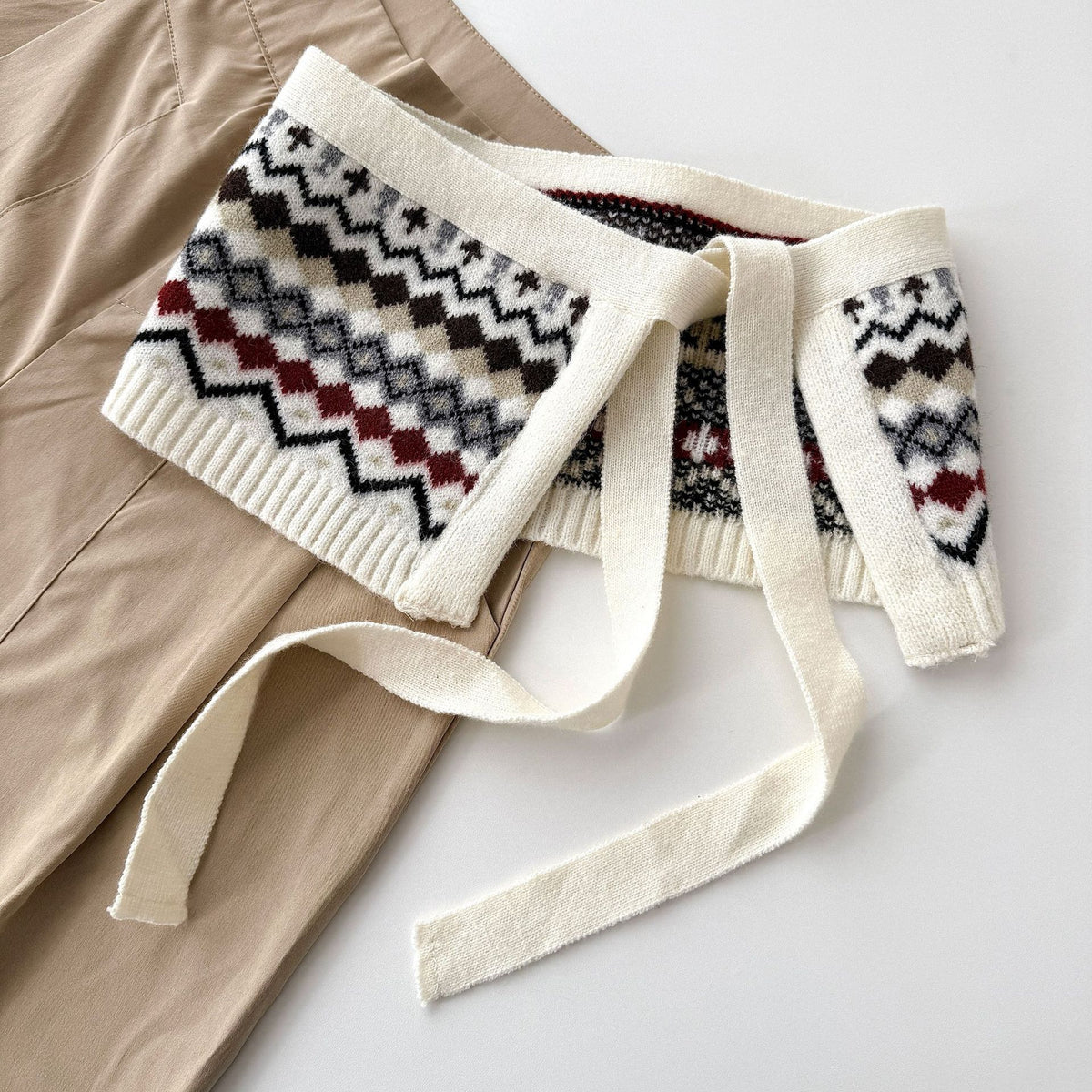 Fair Isle Knit Cape With Tie Front - White