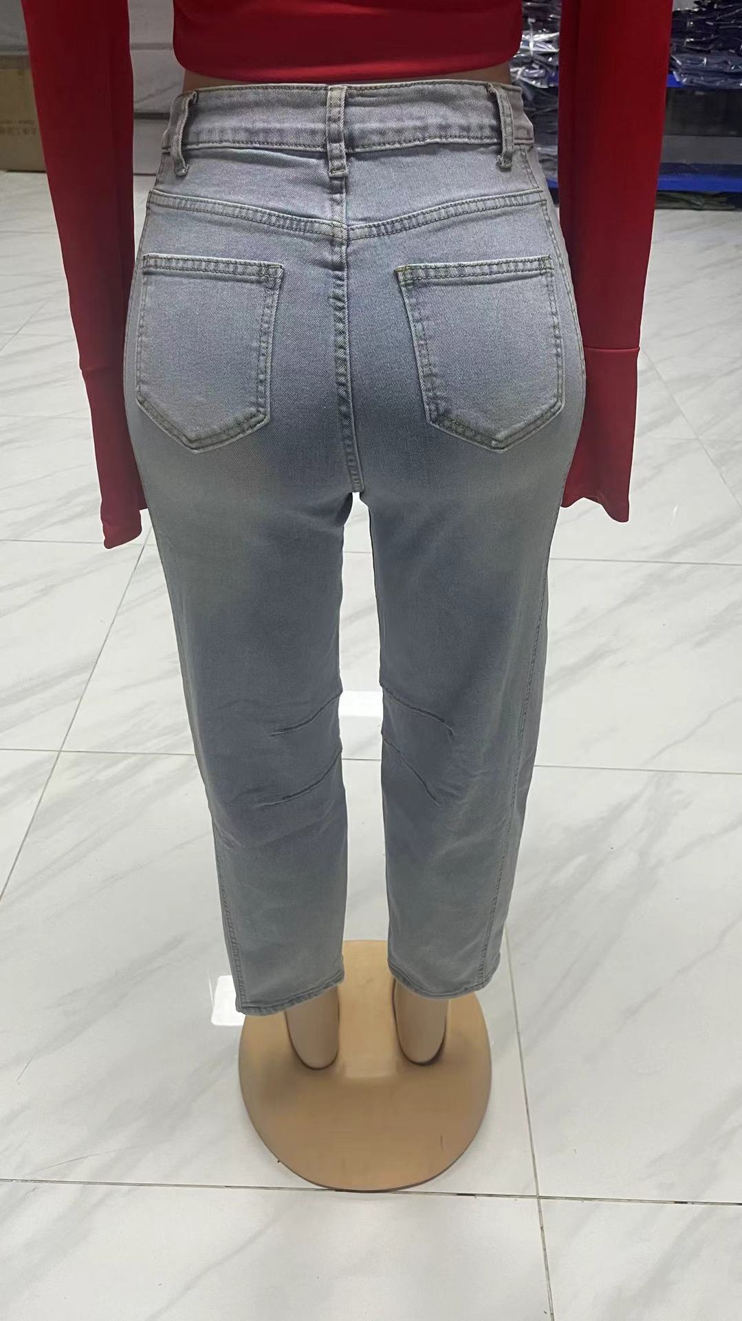 Relaxed Barrel Fit Denim Mom Jeans - Blue - 1