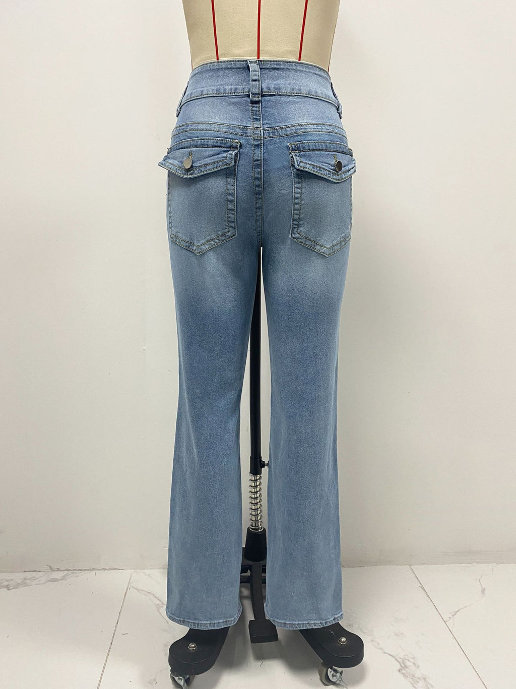 Light Wash Flap Pocket Straight Jeans - Blue - 5