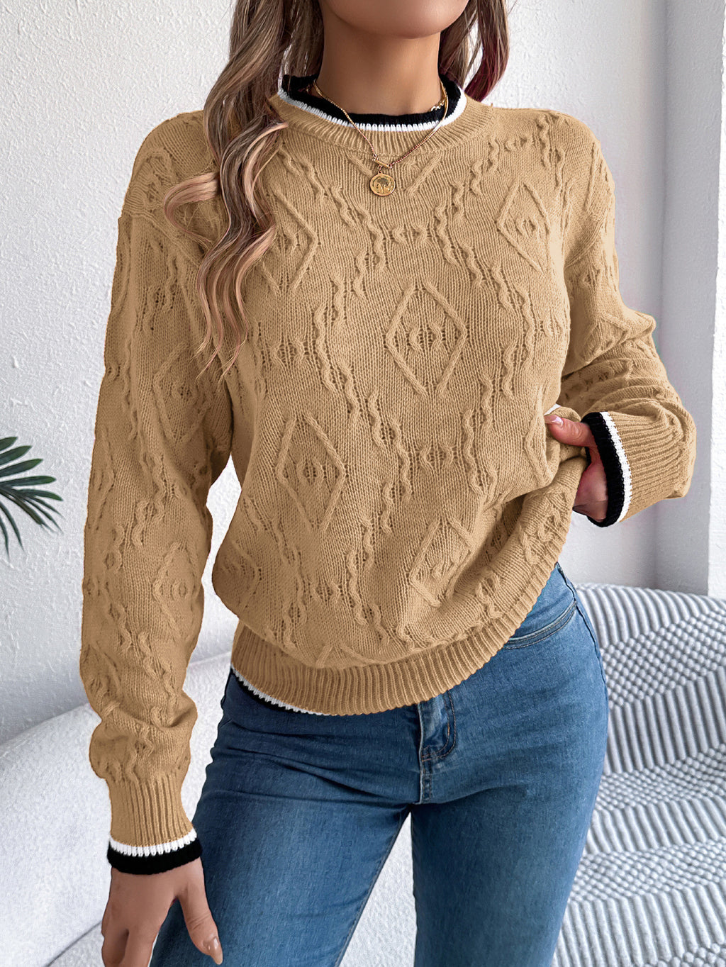 Diamond Textured Contrast Trim Sweatshirt - Khaki - 2