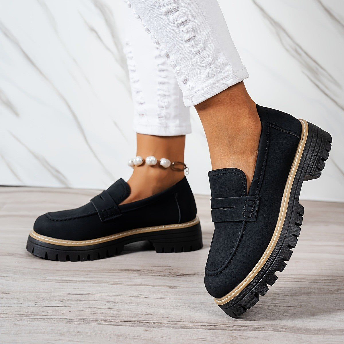 Contrast Stitch Faux Suede Lug Sole Penny Loafers - Black