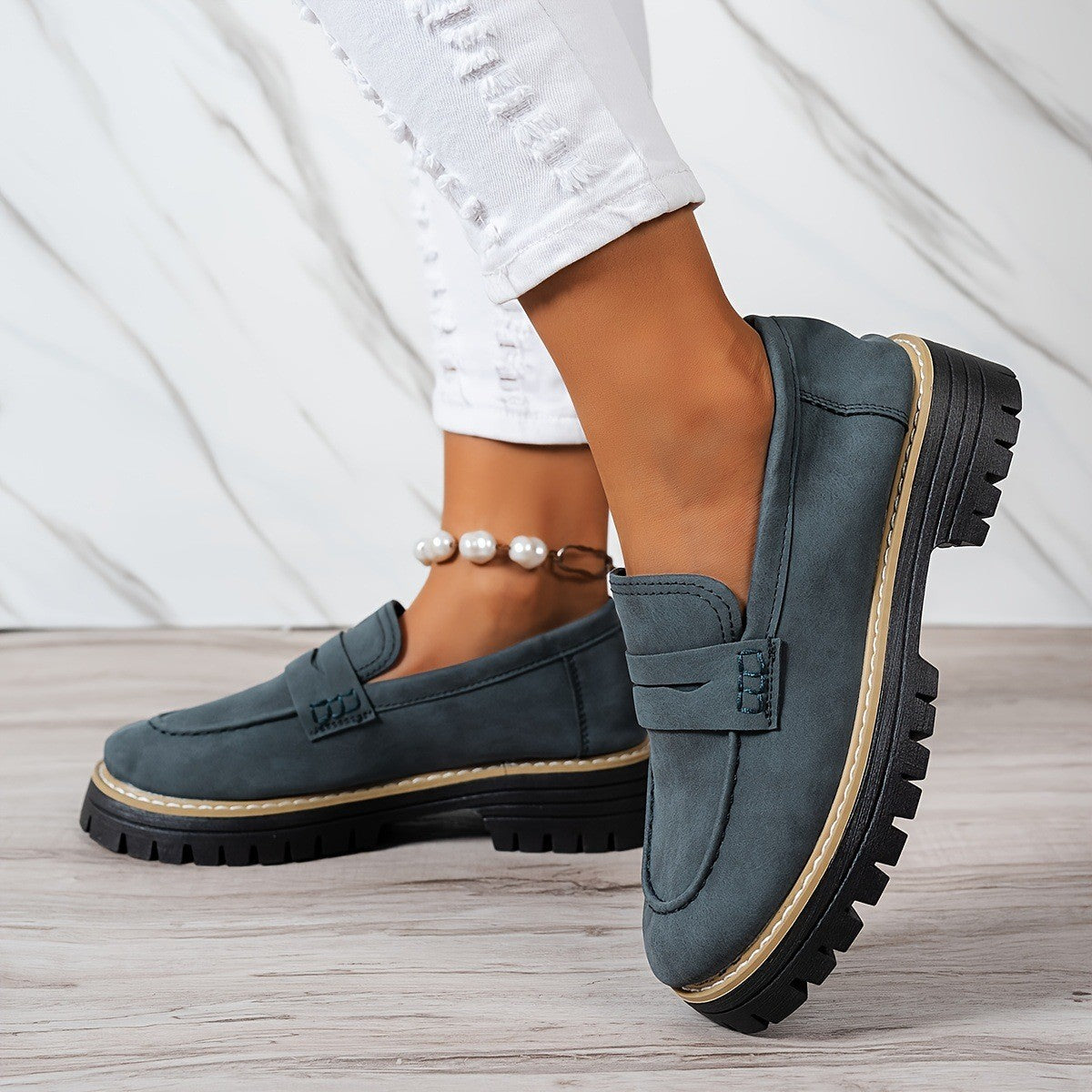 Contrast Stitch Faux Suede Lug Sole Penny Loafers - Slate Blue