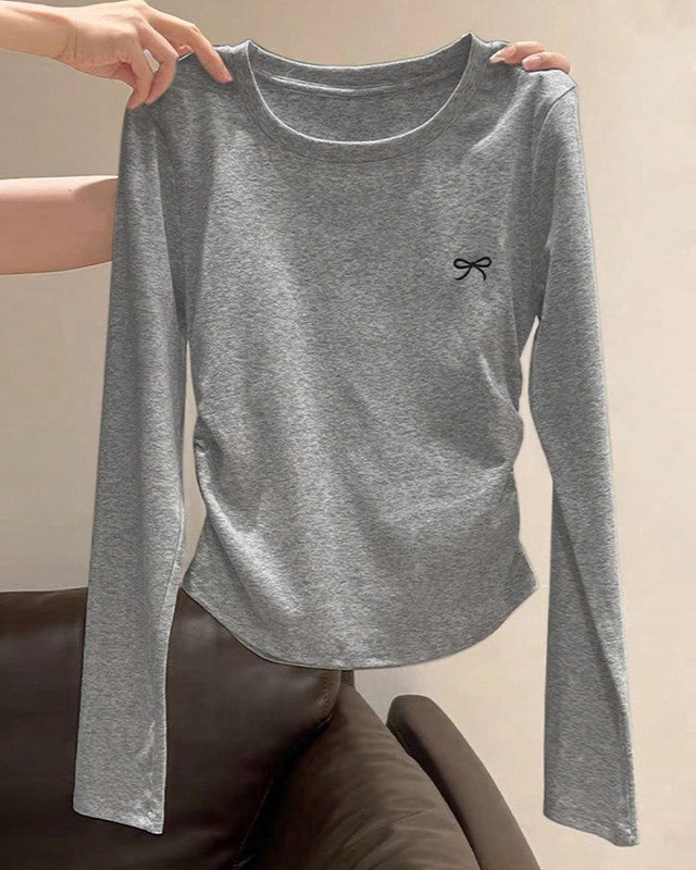 Bow Embroidered Ruched Long Sleeve Tee - Gray