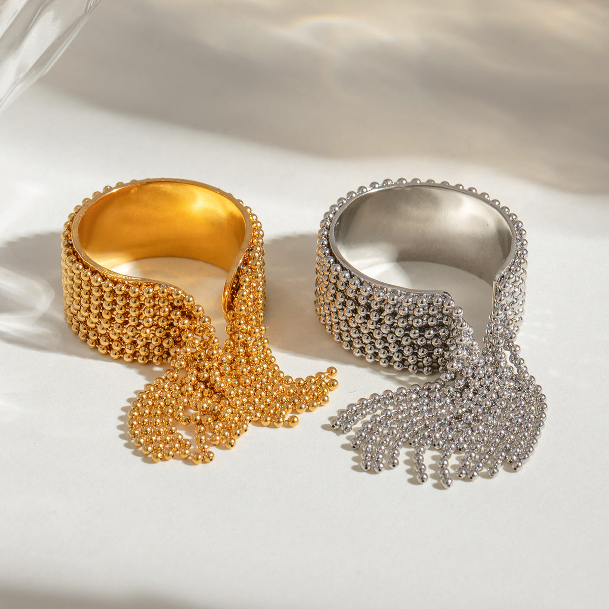 Wide Band Chain Fringe Cocktail Ring - Gold - 3