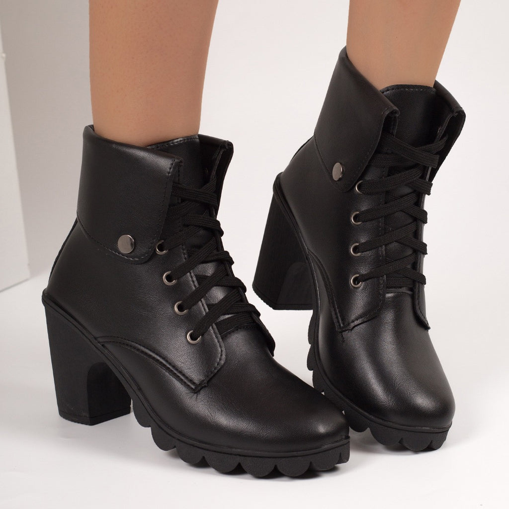 Lace Up Cuffed Block Heel Ankle Boots
