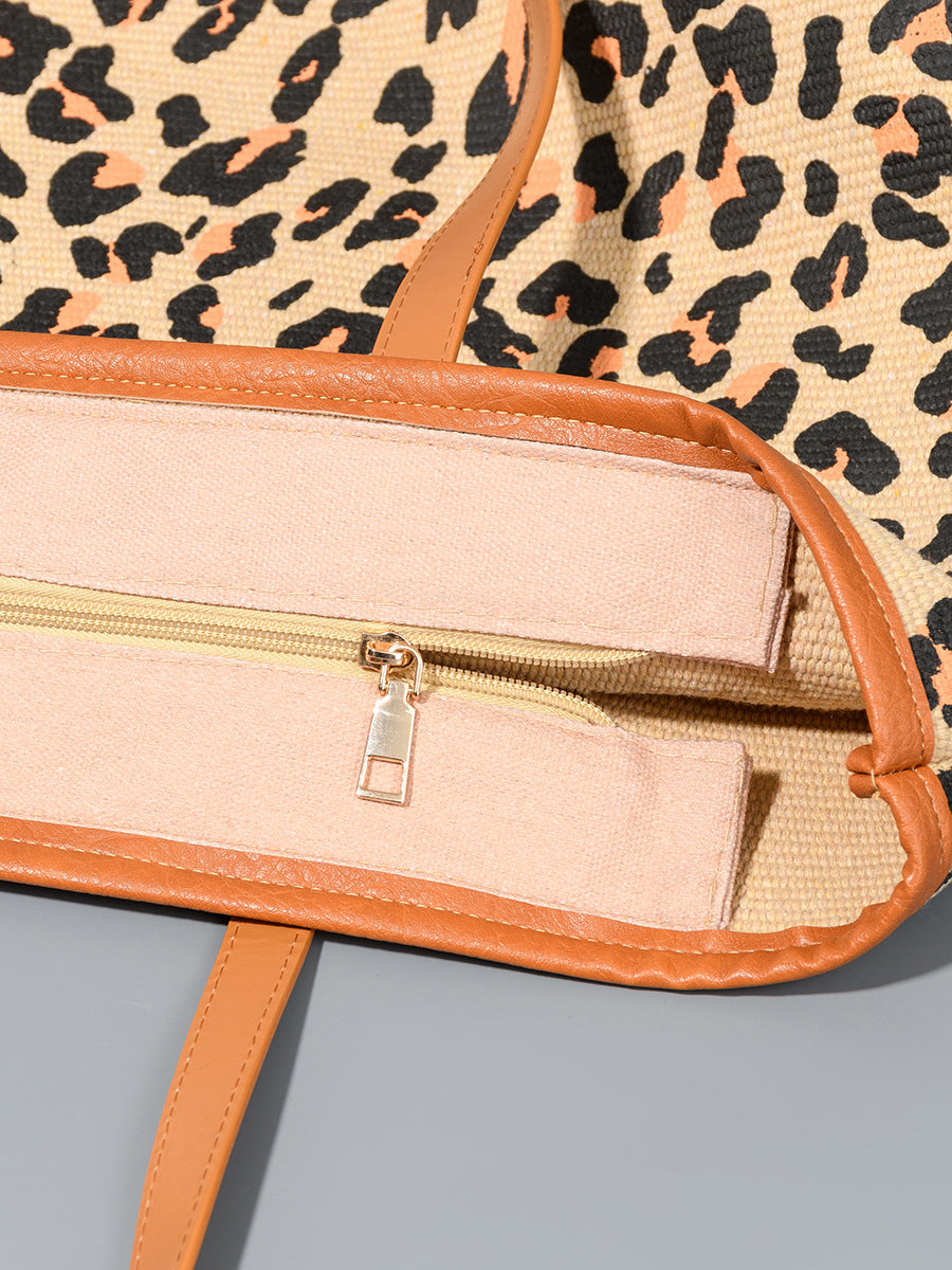 Leopard Canvas Shoulder Tote With Zip Closure - Leopard - 3