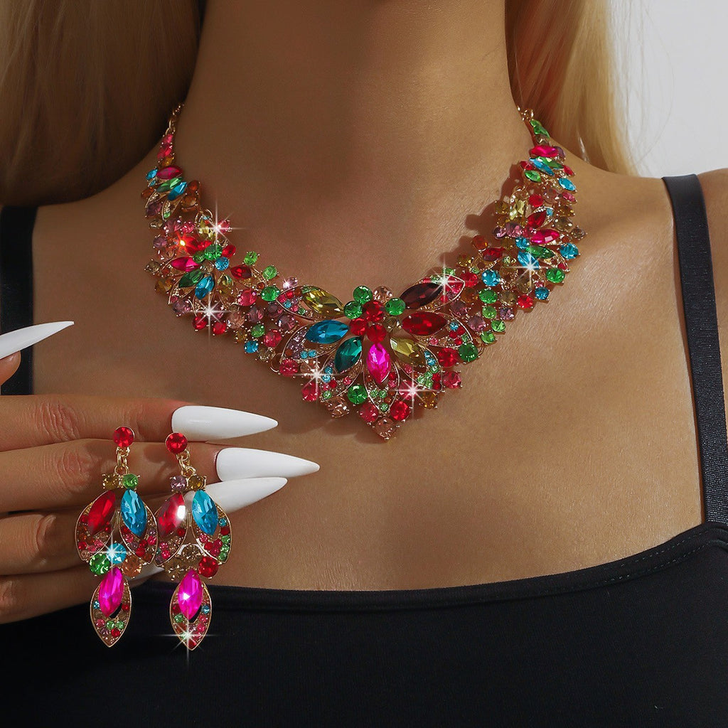 Rhinestone Floral Bib Necklace And Earring Set