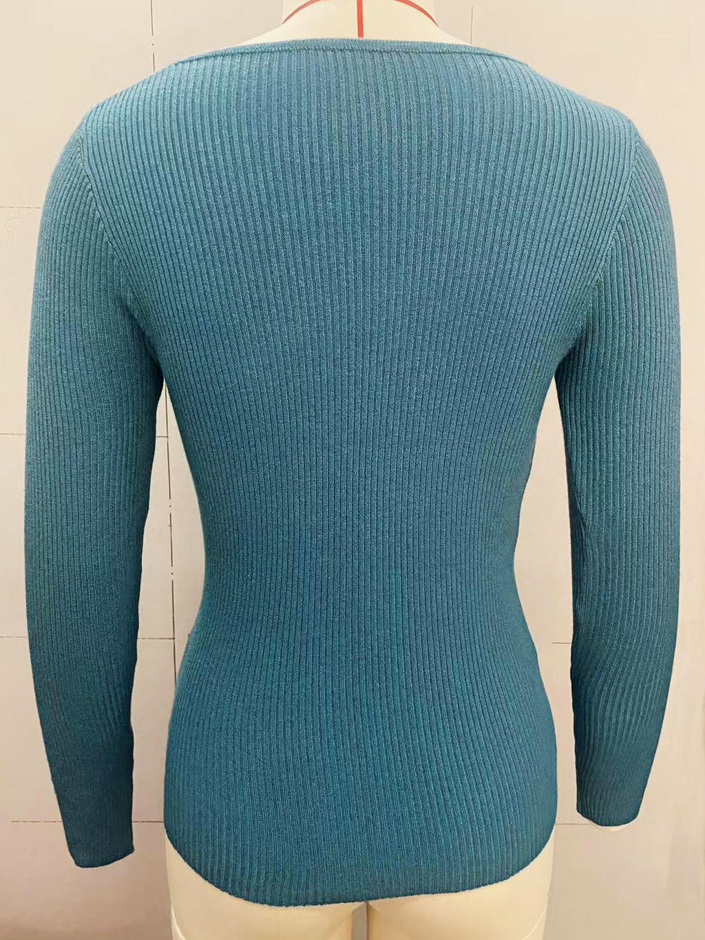 Scalloped V Neck Ribbed Fitted Top - Blue - 2