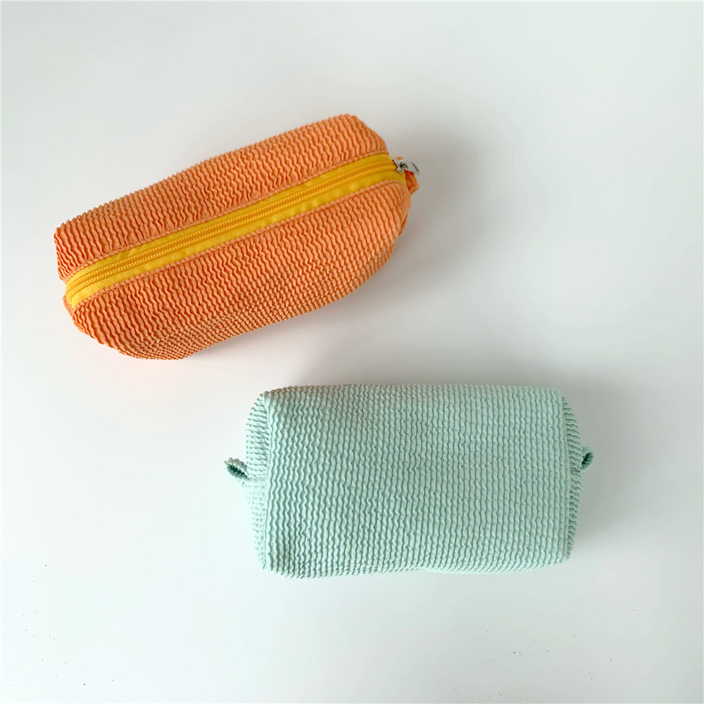 Textured Knit Zip Makeup Pouch
