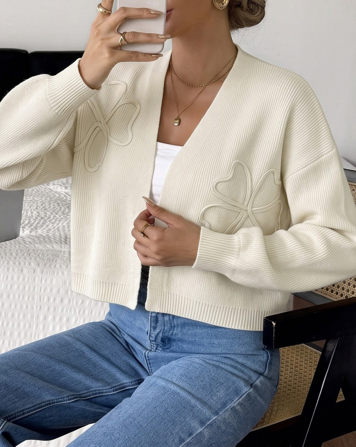 Cropped Open Front Cardigan With Line Art Flowers - Beige - 3
