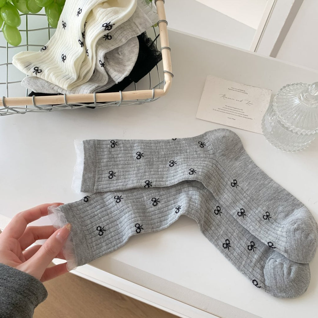 Sheer Ribbed Crew Socks With Bow Print - Gray