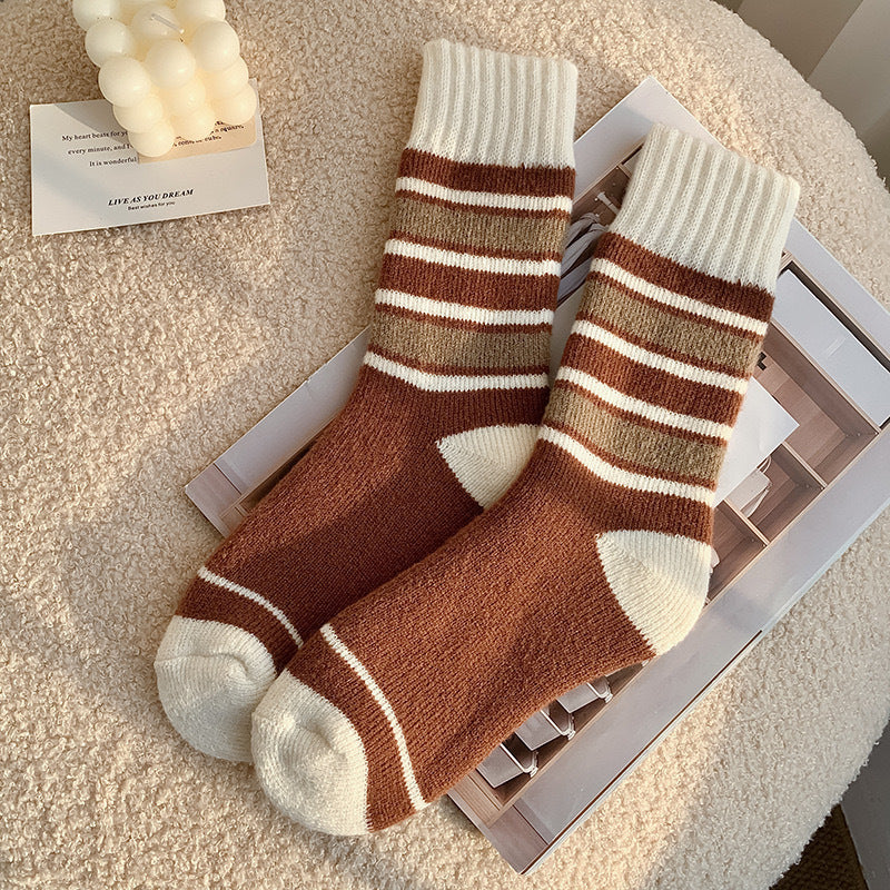 Soft Brushed Knit Crew Socks for Winter - Stripe