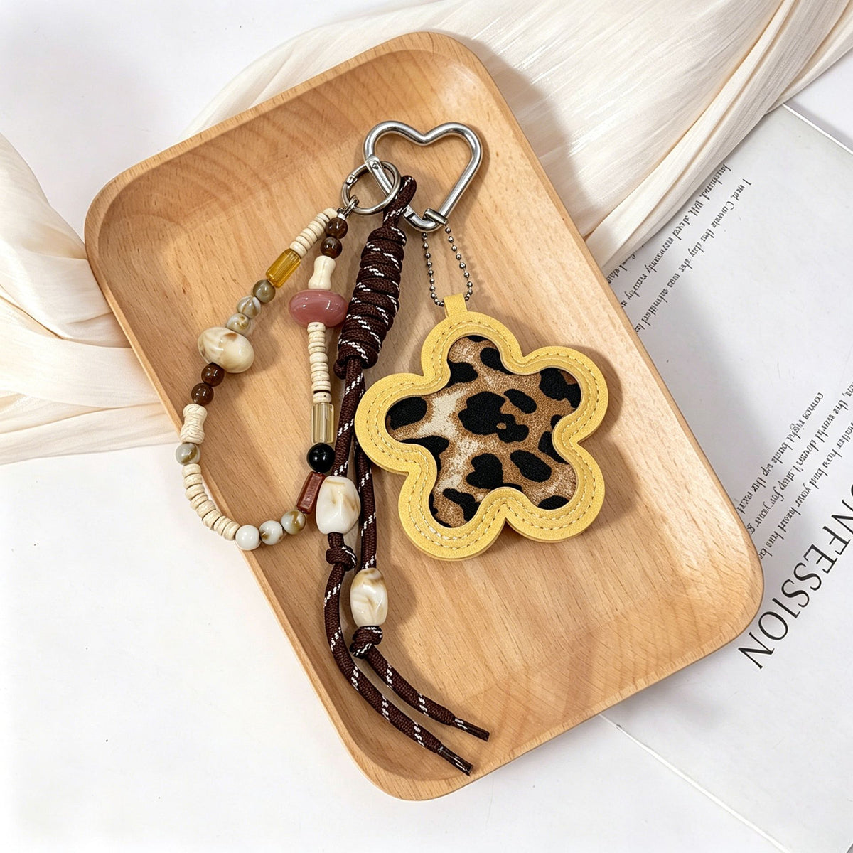 Leopard Flower Charm Keychain with Beaded Strap - YLeopard