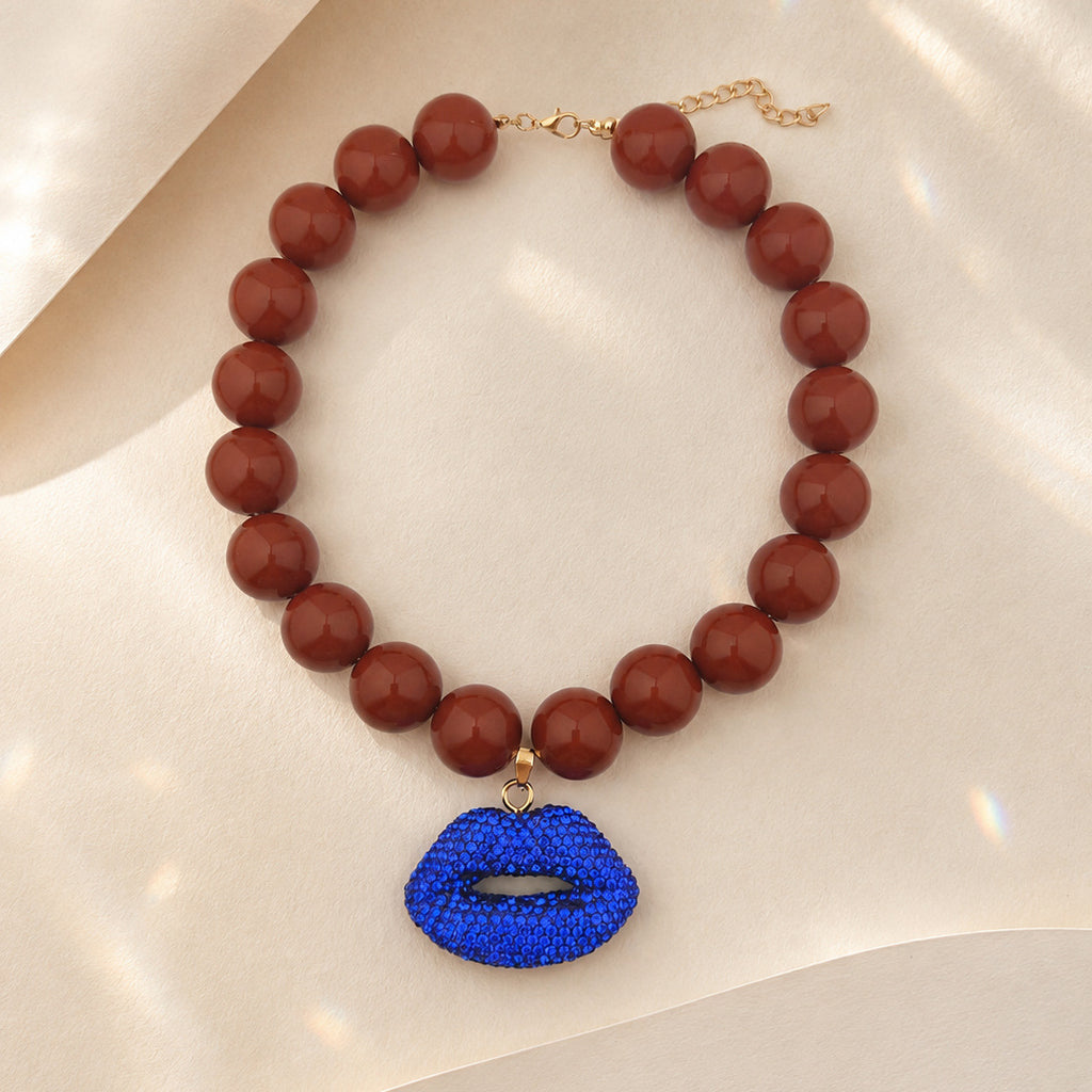 Rhinestone Lips Pendant Chunky Bead Necklace - Wine_Red