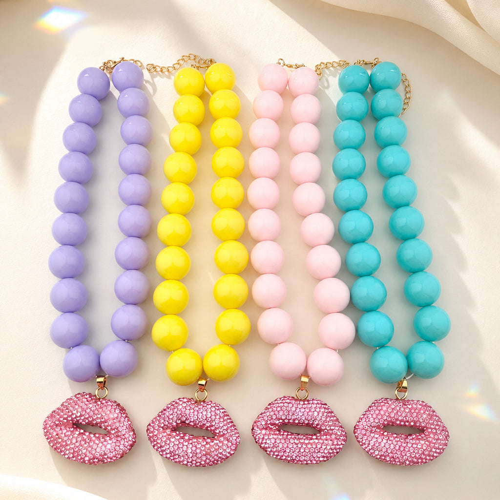 Rhinestone Lips Pendant Chunky Bead Necklace