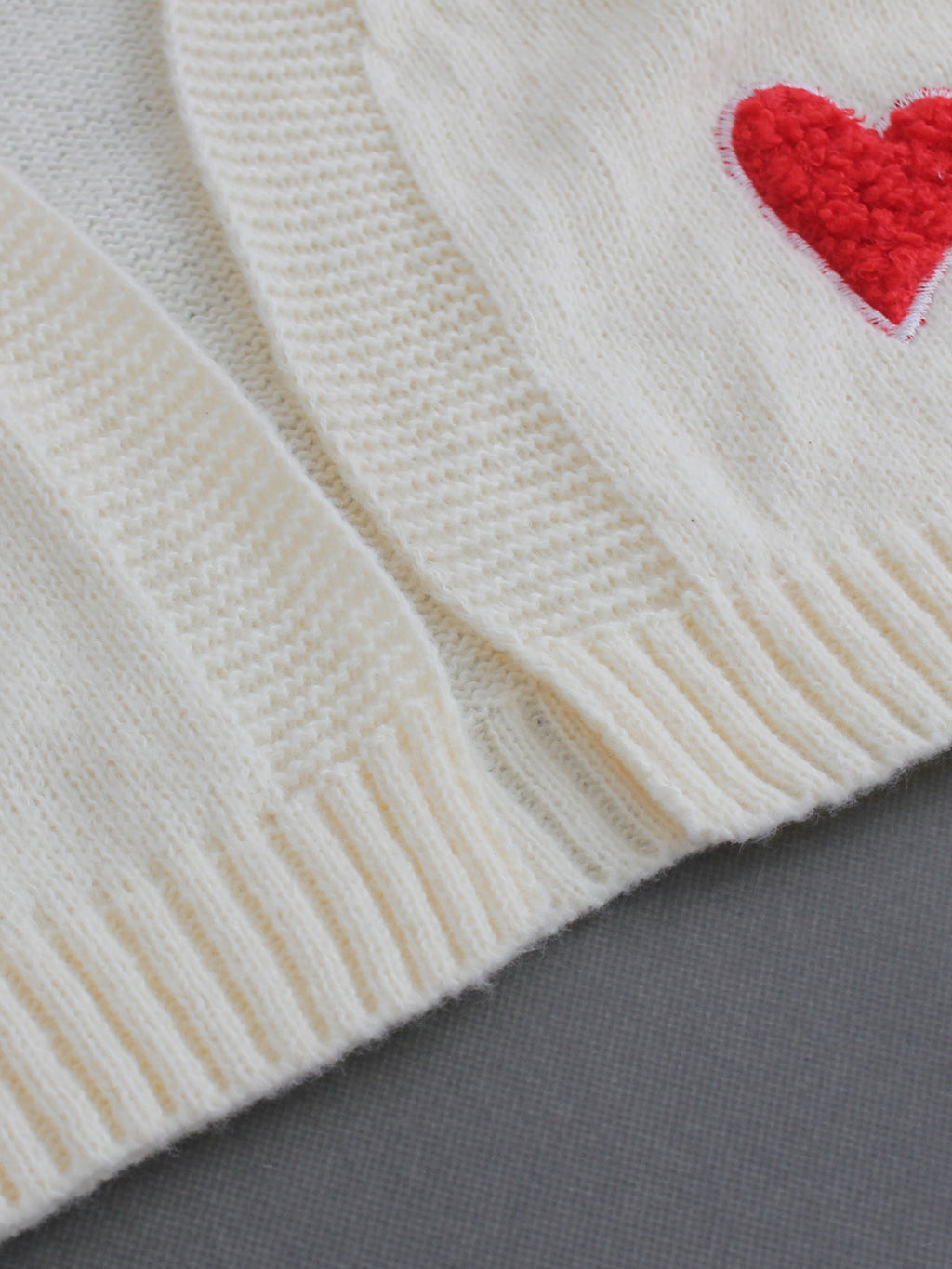 Fuzzy Heart Patch Knit Open Front Cropped Cardigan - White - 8