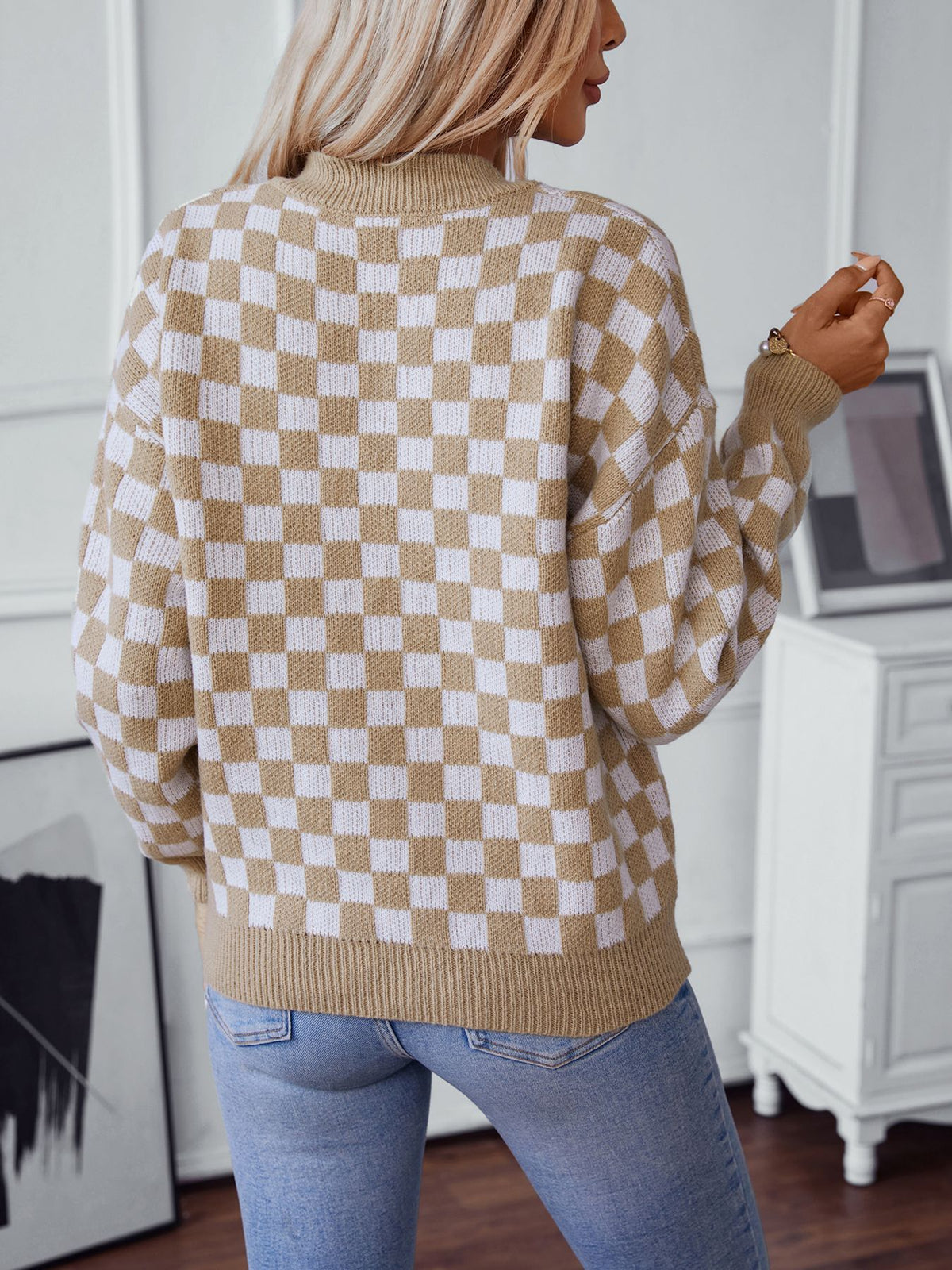 Checkerboard V Neck Loose Knit Sweater - Khaki - 3