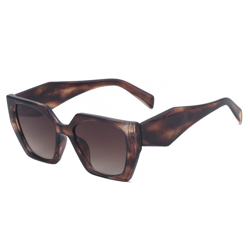 Oversized Angular Cat Eye Sunglasses - Deep brown