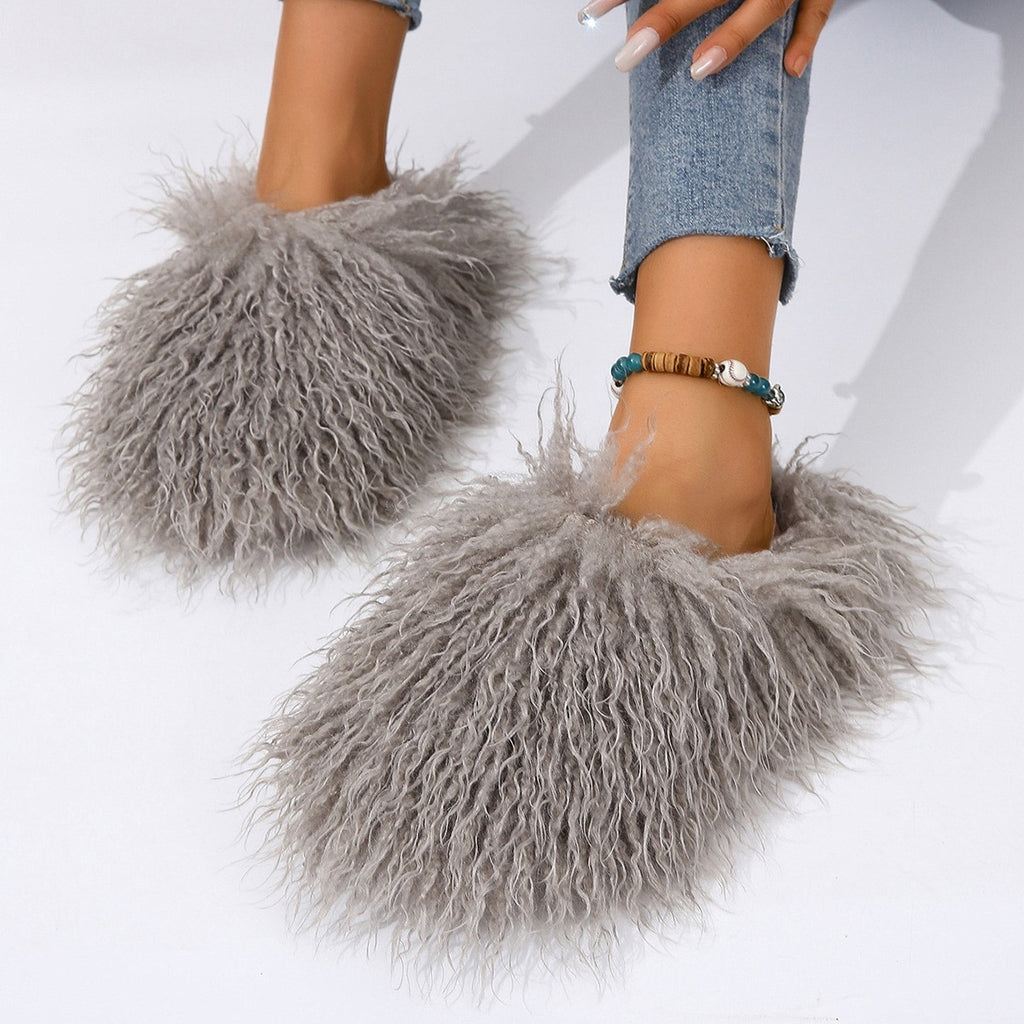 Curly Faux Fur Closed Toe Slippers - Gray