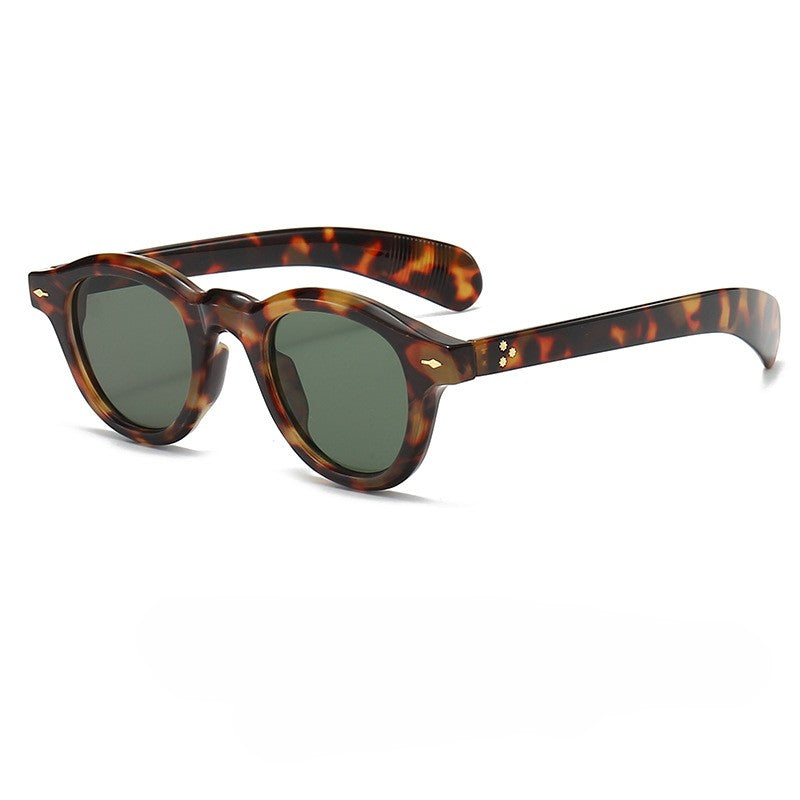 Round Retro Sunglasses With Rivet Detail - Color_07