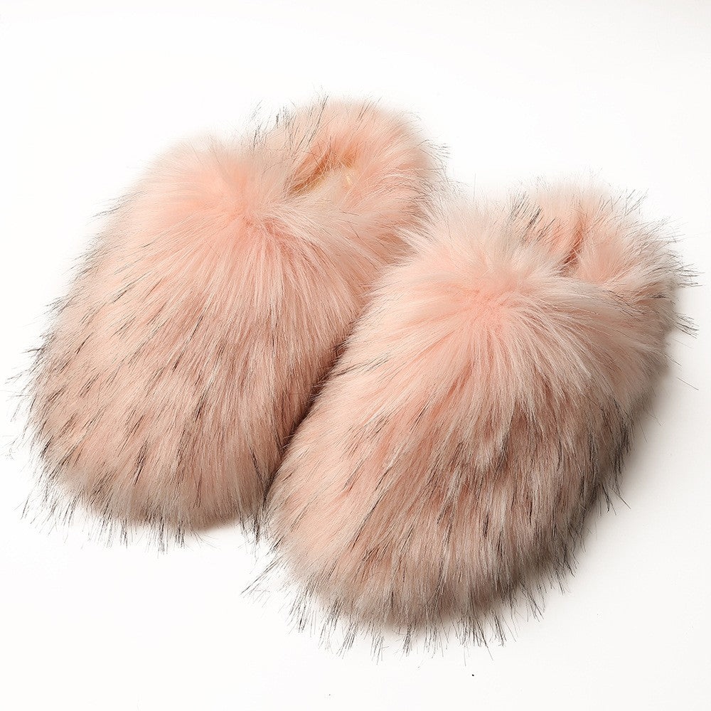 Oversized Faux Fur Closed Toe Slippers - Blush