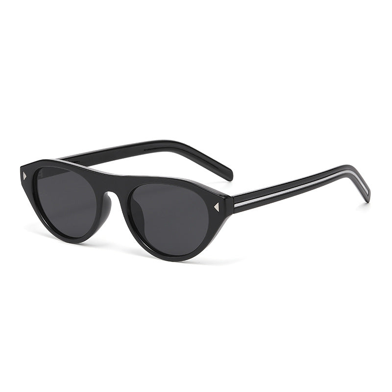 Flat Brow Round Sunglasses Triangle Studs - Color_01