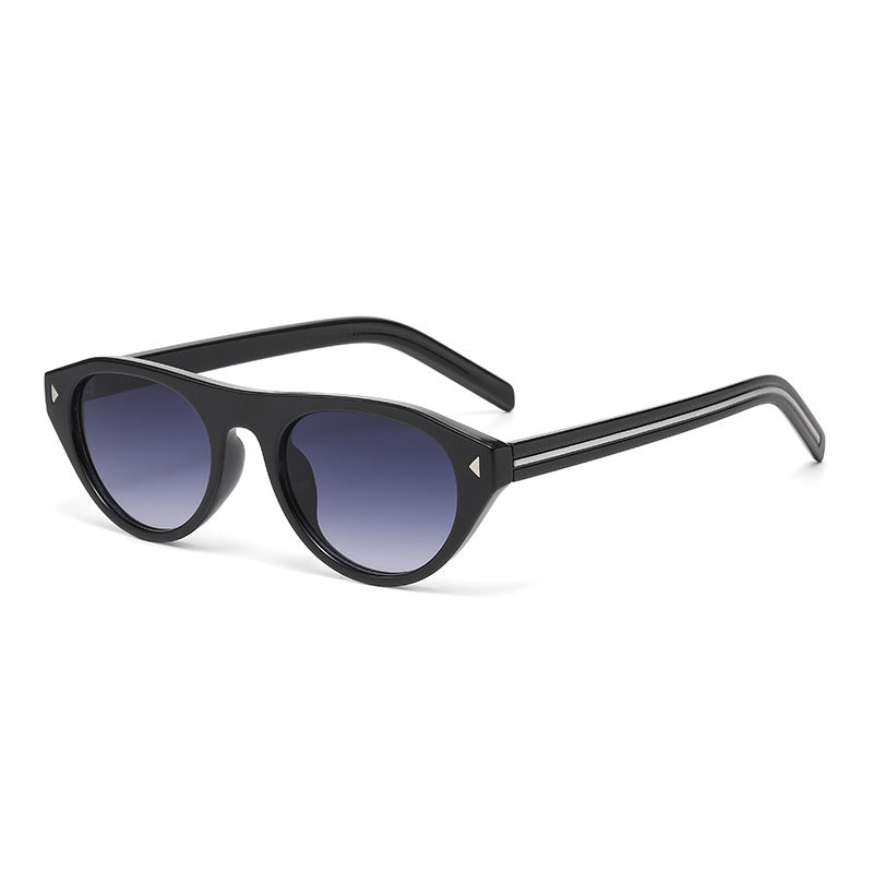 Flat Brow Round Sunglasses Triangle Studs - Color_02
