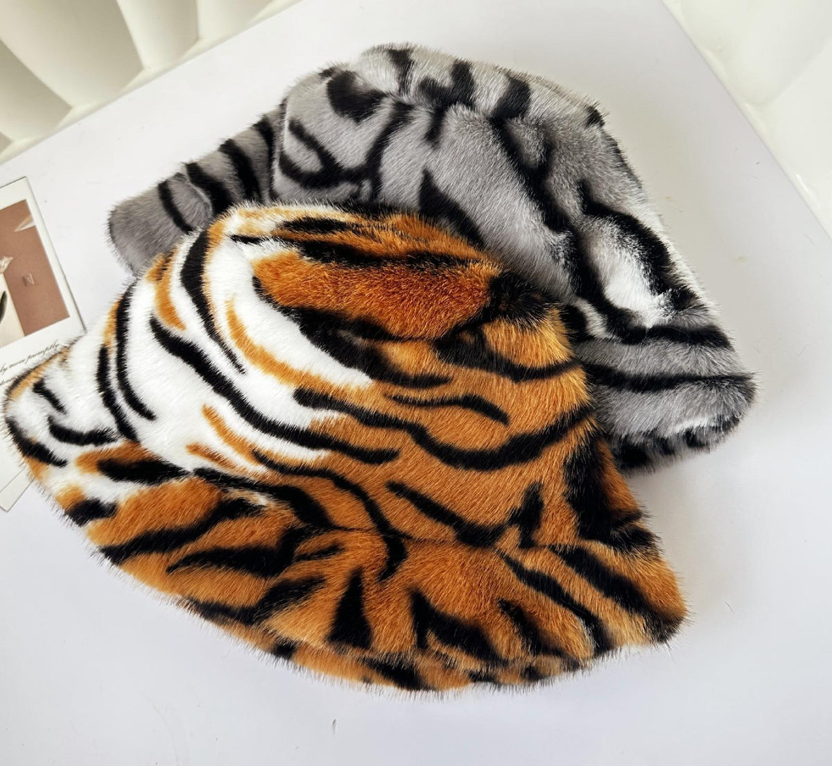 Fuzzy Tiger Stripe Bucket Hat for Cold Weather - Brown - 2