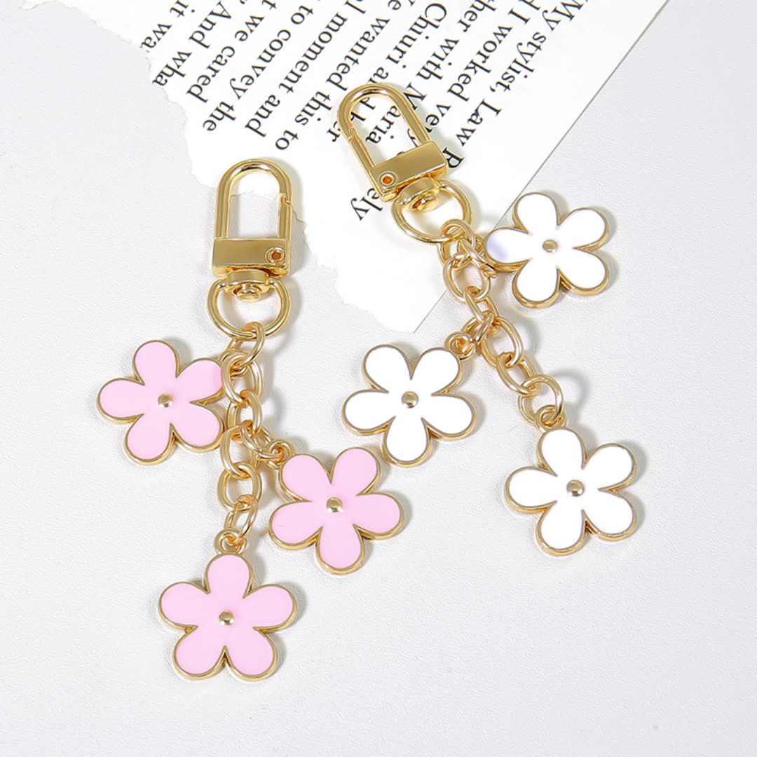 Enamel Daisy Cluster Keychain Charm - view 2