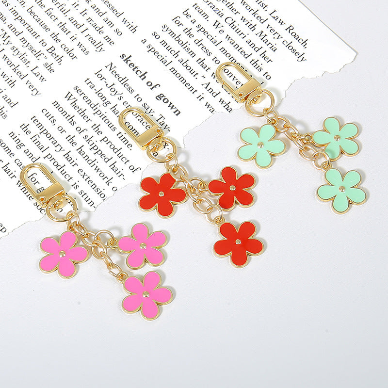 Enamel Daisy Cluster Keychain Charm - view 5
