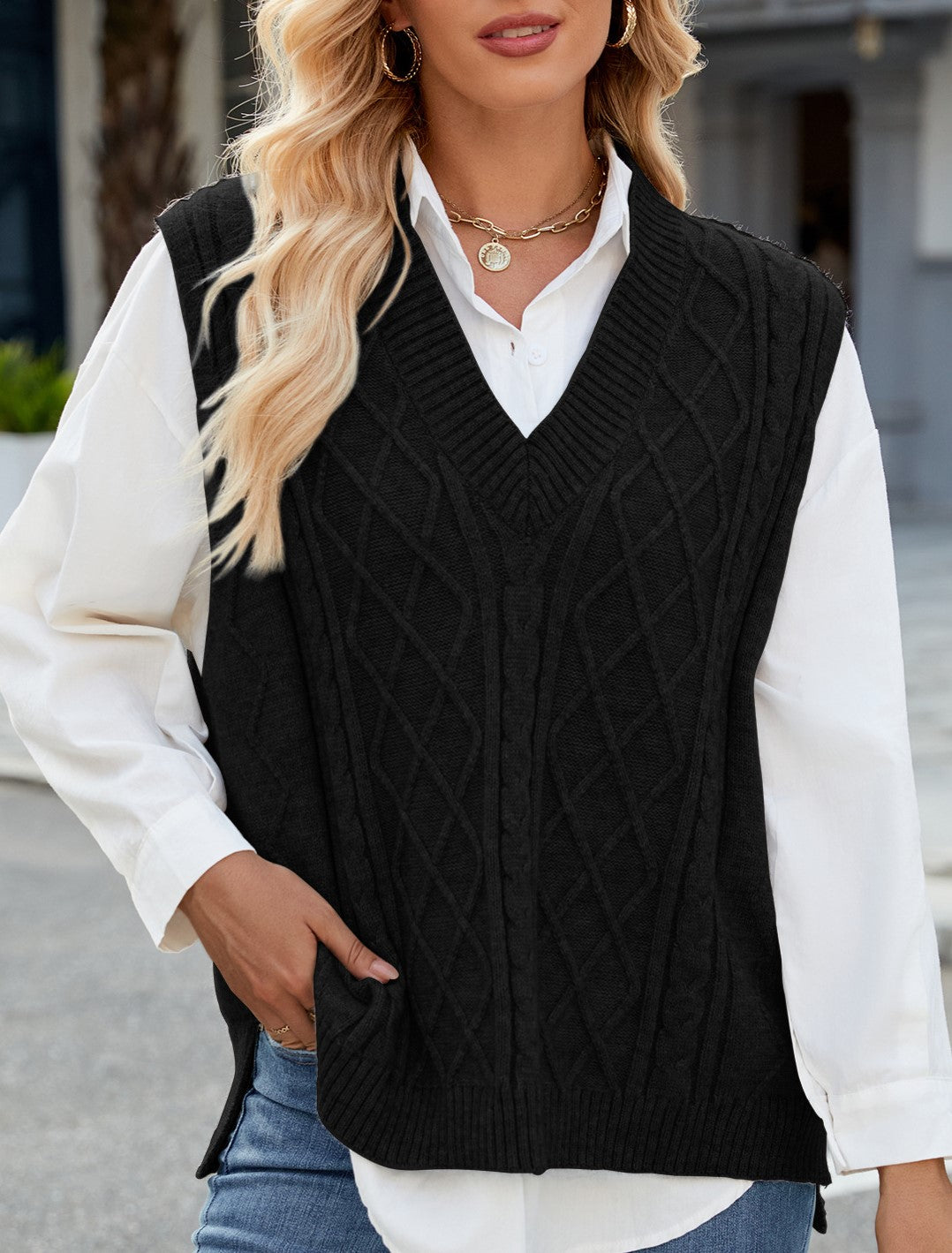 Diamond Cable V Neck Sweater Vest - Black