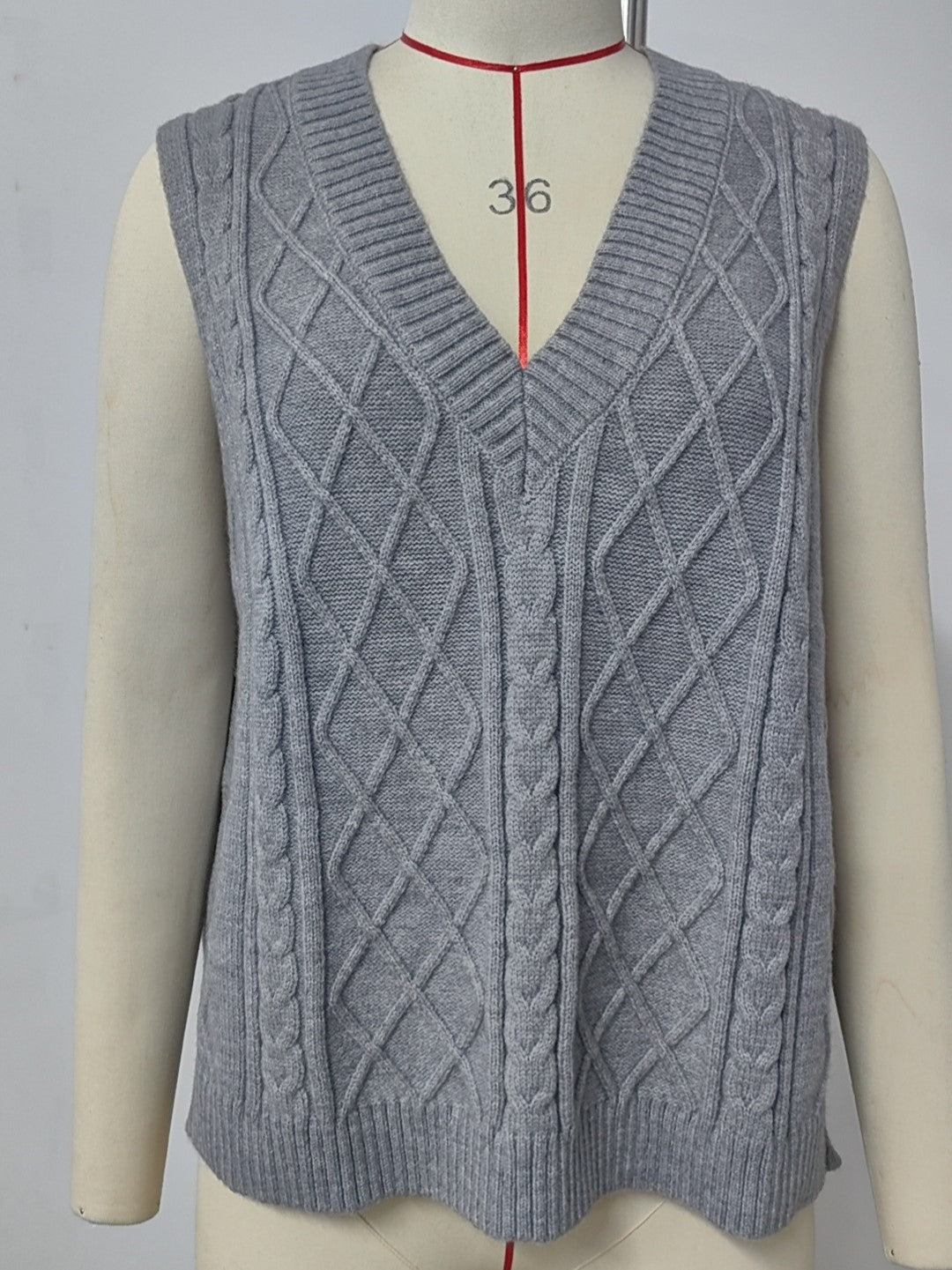 Diamond Cable V Neck Sweater Vest - Grey