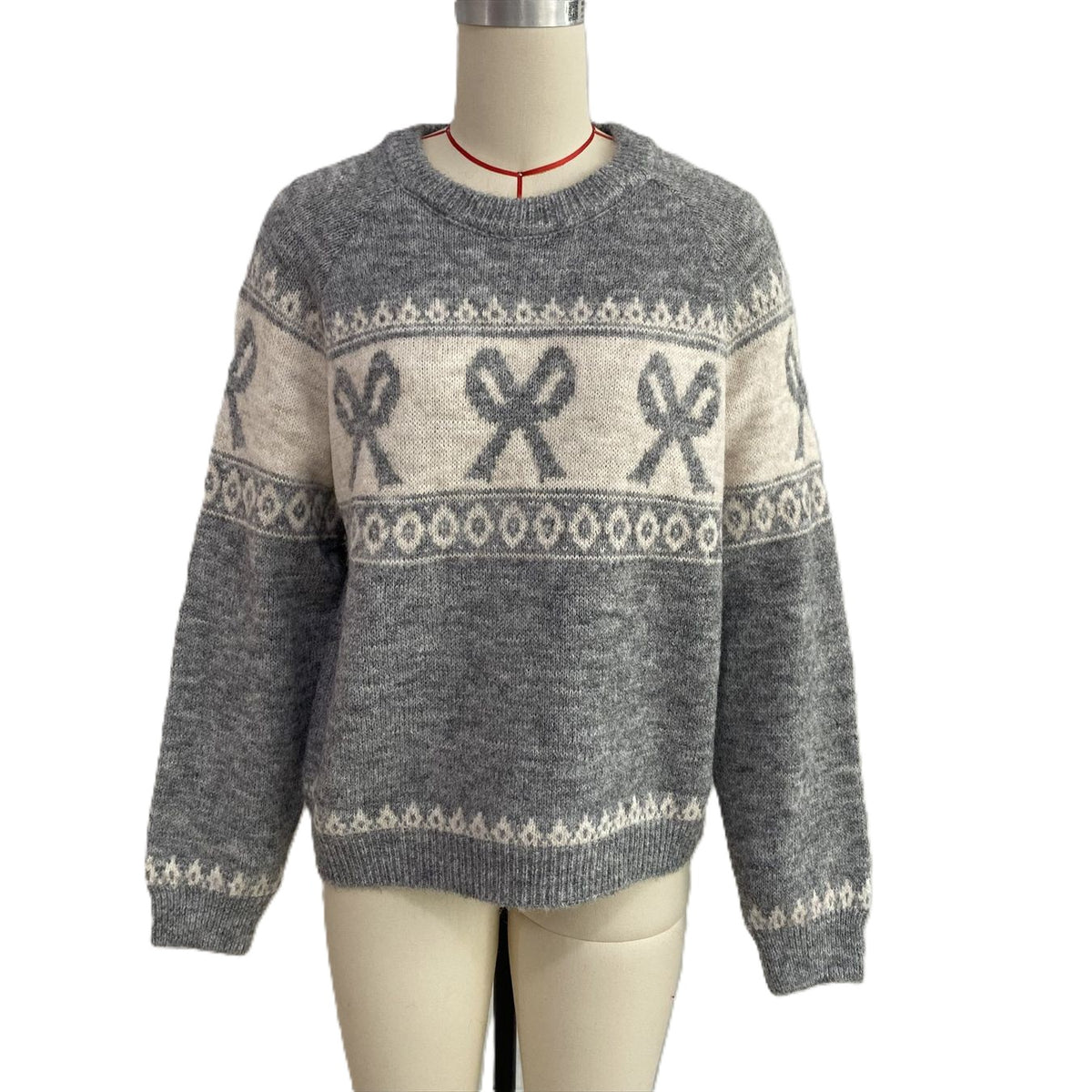 Bow Fair Isle Knit Crew Neck Relaxed Holiday Sweater - Grey