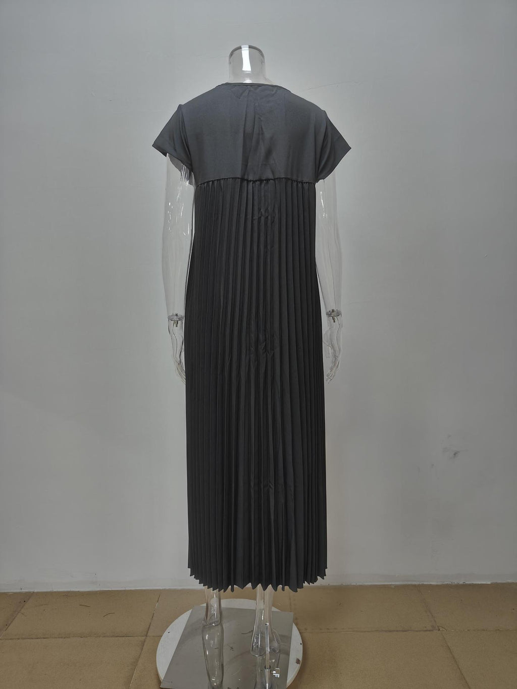 Pleated A Line Cap Sleeve Maxi Dress - black - 3