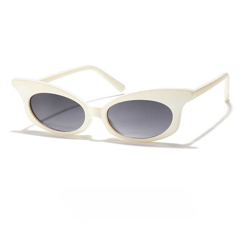 Slim Oval Retro Nineties Sunglasses - White