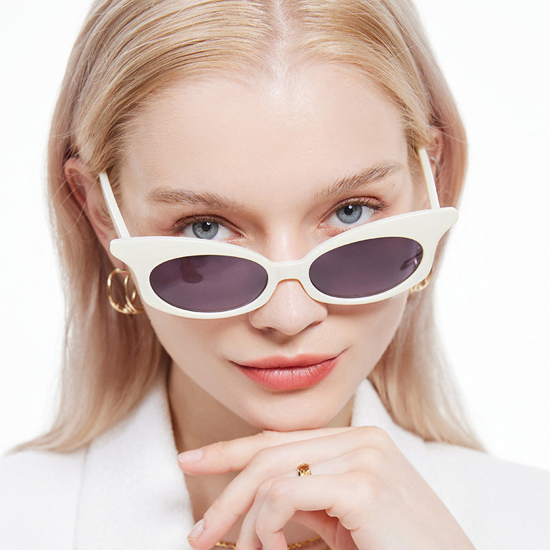 Slim Oval Retro Nineties Sunglasses - White - 1