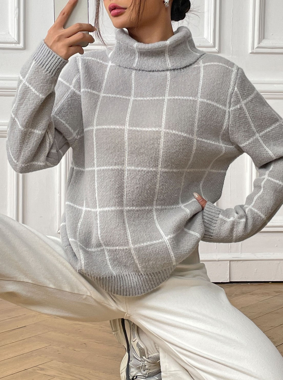 Windowpane Check High Neck Ribbed Hem Sweater - Grey - 2