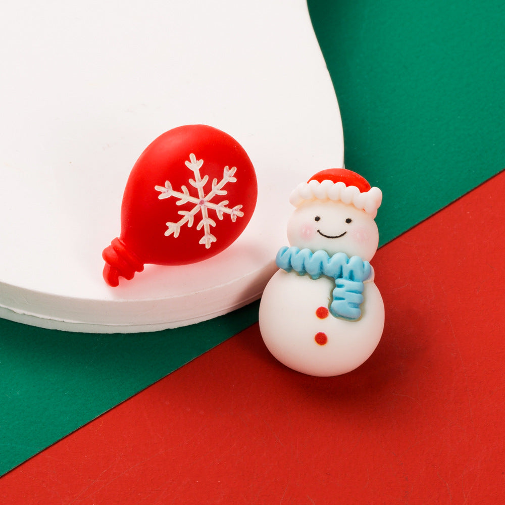 Holiday Character Resin Stud Earrings - Snowman