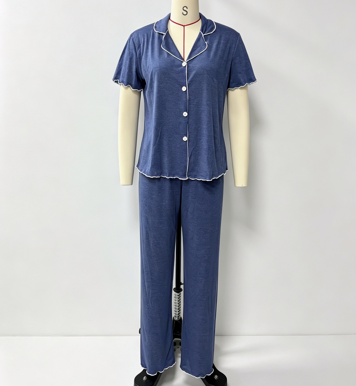 Short Sleeve Pajama Set With Contrast Piping - Blue