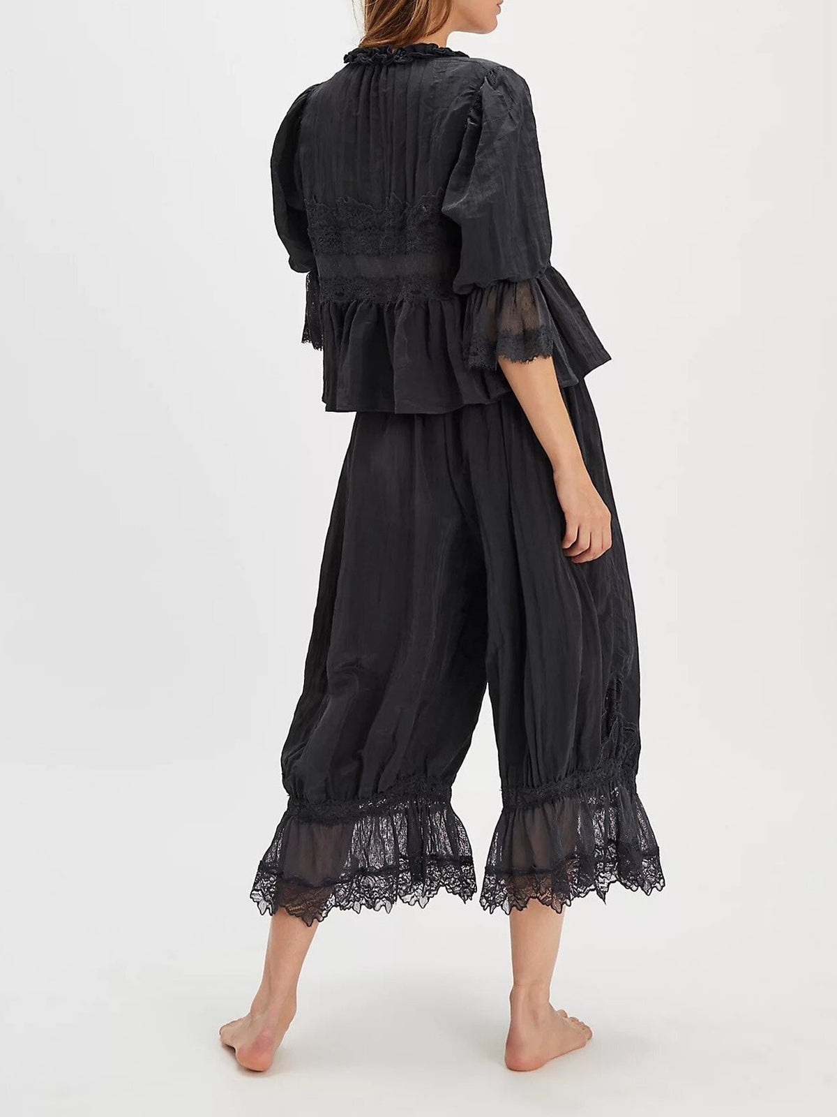 Boho Ruffle Hem Blouse With Lace Inset - Black - 2
